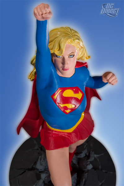 Cover Girls of the DC Universe: Supergirl Statue